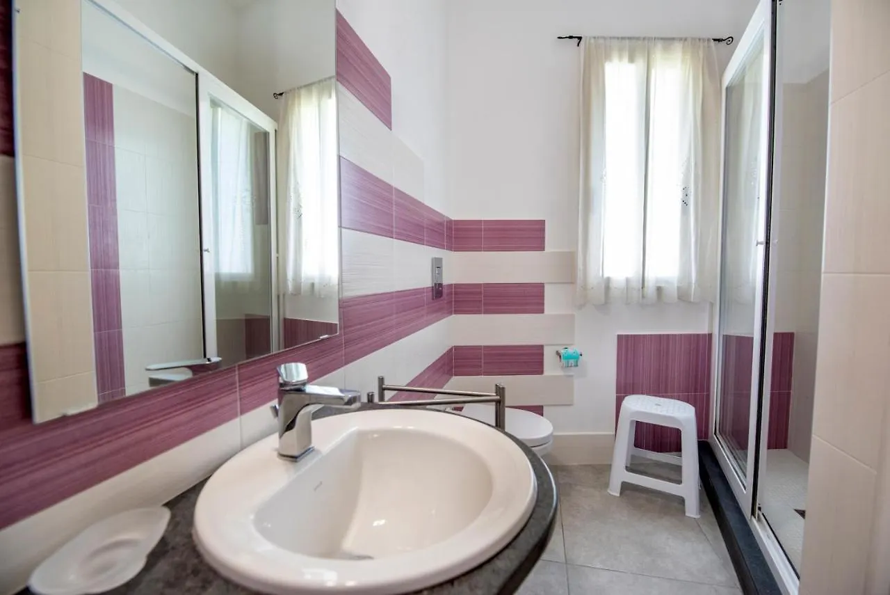 Villa Venera Fontane Bianche Apartment