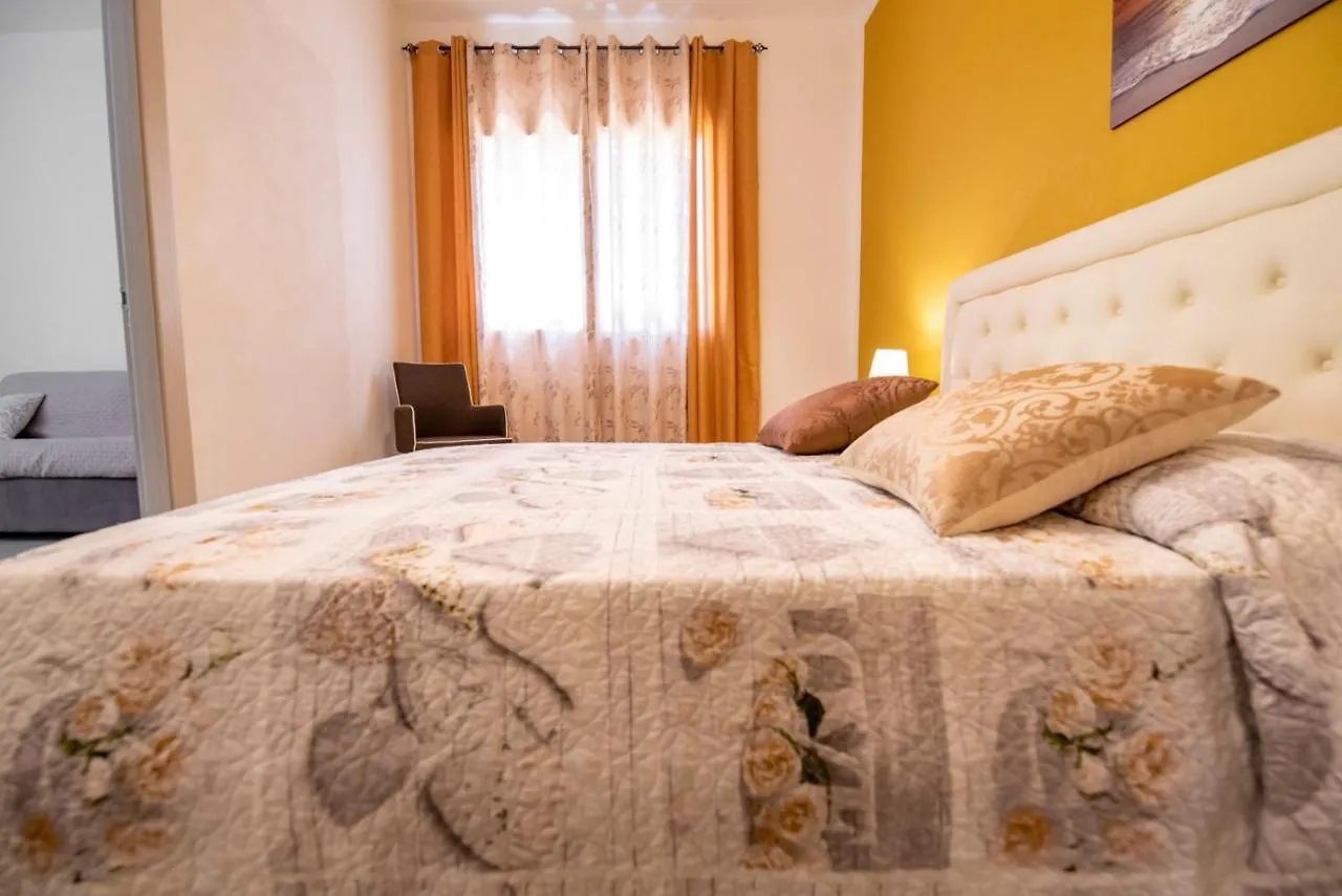 Villa Venera Fontane Bianche Italia
