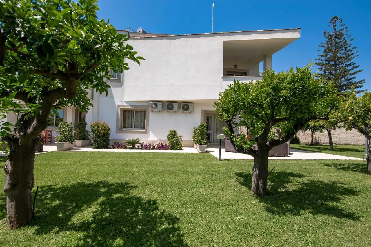 Villa Venera Fontane Bianche